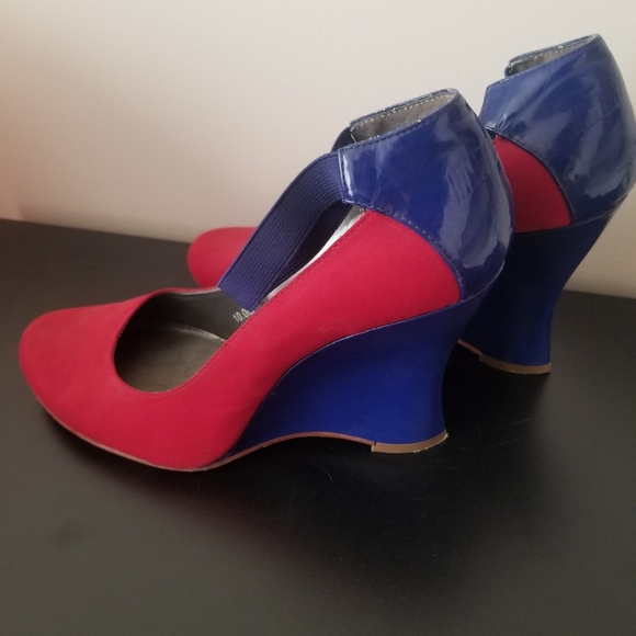 NASCAR Red High Heels with Blue Straps - Picture 3 of 6